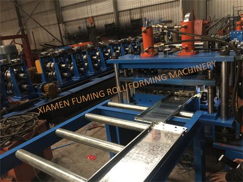 YX25-225-600 盒子機(jī)